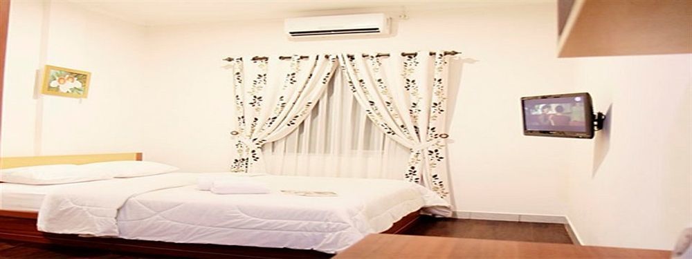 Hotel Lotus Bandung Zewnętrze zdjęcie